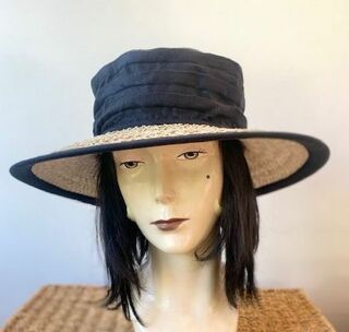 Seagrass | Black