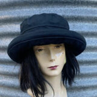 Savannah | Black