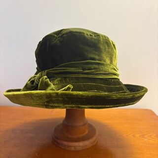 Elliot Grande | Green